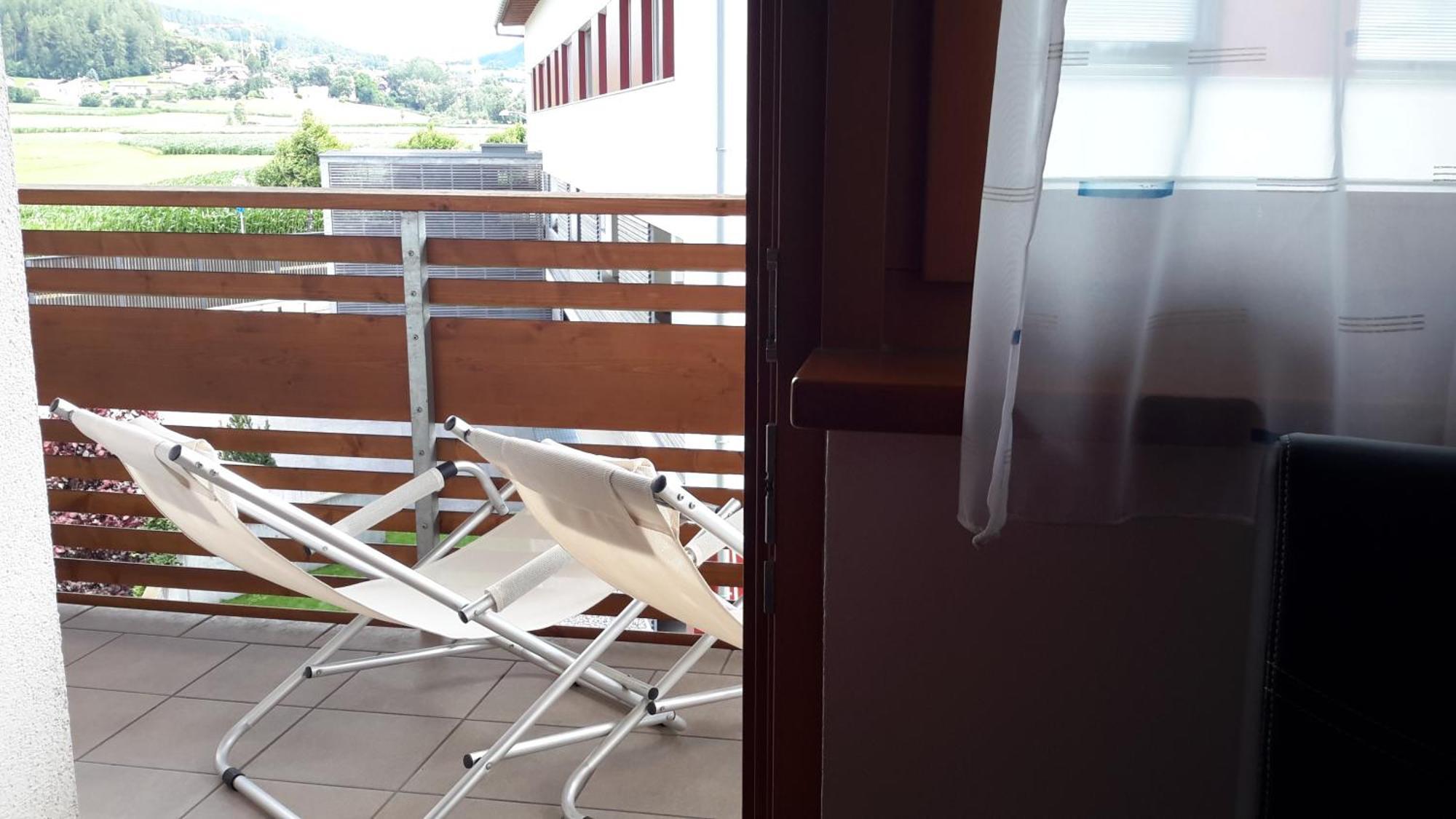 Alping Apartments Брунико Екстериор снимка
